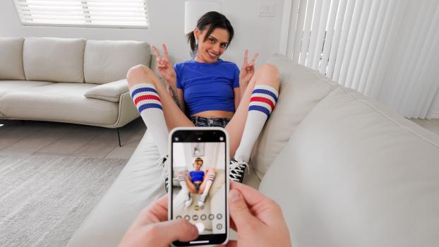 Pretty Hot Step Sis Angel Windell HD Porn – Stepbro Is A Perv And It Makes Me Wet – S26:E10